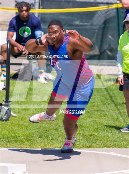 Thumbnail 2 in CHSAA 5A State Championships (Shotput Final) photogallery.
