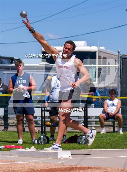 Thumbnail 2 in CHSAA 5A State Championships (Shotput Final) photogallery.