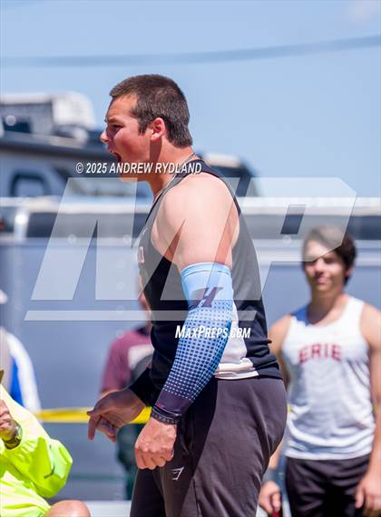 Thumbnail 1 in CHSAA 5A State Championships (Shotput Final) photogallery.