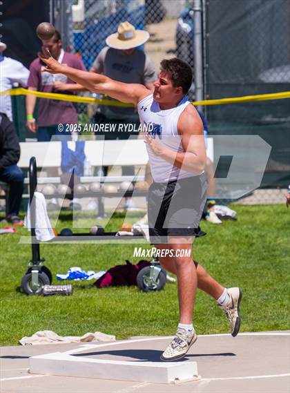 Thumbnail 2 in CHSAA 5A State Championships (Shotput Final) photogallery.