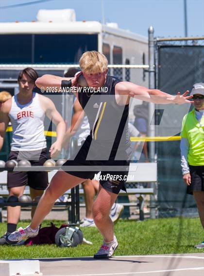 Thumbnail 3 in CHSAA 5A State Championships (Shotput Final) photogallery.