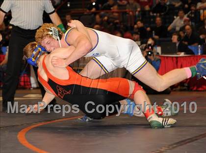 Thumbnail 1 in NYSPHSAA Championships (Division 2 Finals) photogallery.