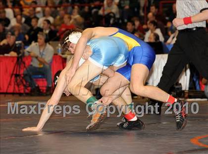 Thumbnail 2 in NYSPHSAA Championships (Division 2 Finals) photogallery.