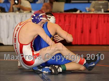 Thumbnail 1 in NYSPHSAA Championships (Division 2 Finals) photogallery.