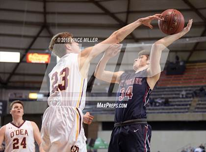 Thumbnail 2 in O'Dea vs. Mt. Spokane (WIAA 3A 1st Round Playoff)  photogallery.