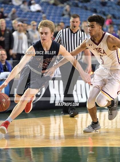 Thumbnail 1 in O'Dea vs. Mt. Spokane (WIAA 3A 1st Round Playoff)  photogallery.