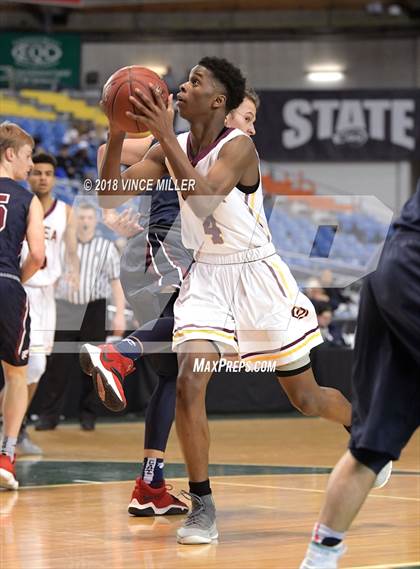 Thumbnail 2 in O'Dea vs. Mt. Spokane (WIAA 3A 1st Round Playoff)  photogallery.