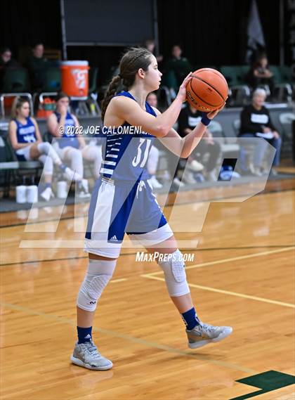 Thumbnail 3 in Devine vs Falls City (Marion Basketball Tournament) photogallery.