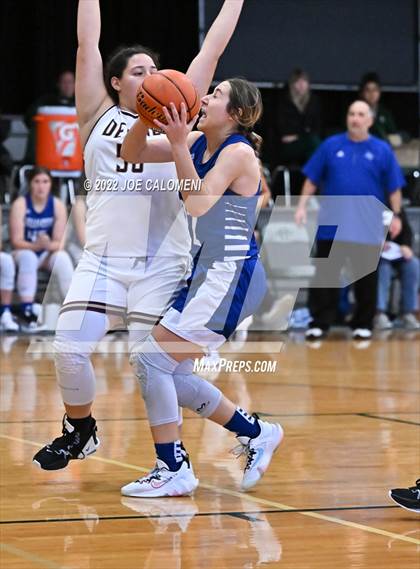 Thumbnail 2 in Devine vs Falls City (Marion Basketball Tournament) photogallery.