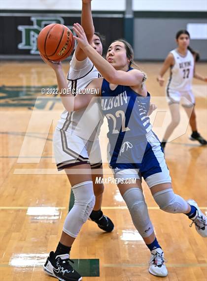 Thumbnail 1 in Devine vs Falls City (Marion Basketball Tournament) photogallery.
