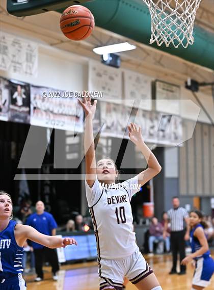 Thumbnail 2 in Devine vs Falls City (Marion Basketball Tournament) photogallery.