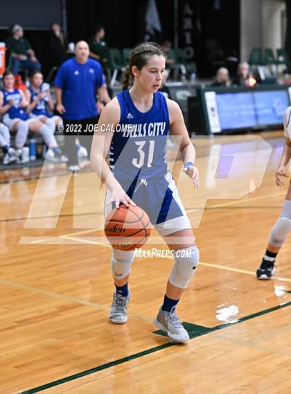 Thumbnail 2 in Devine vs Falls City (Marion Basketball Tournament) photogallery.