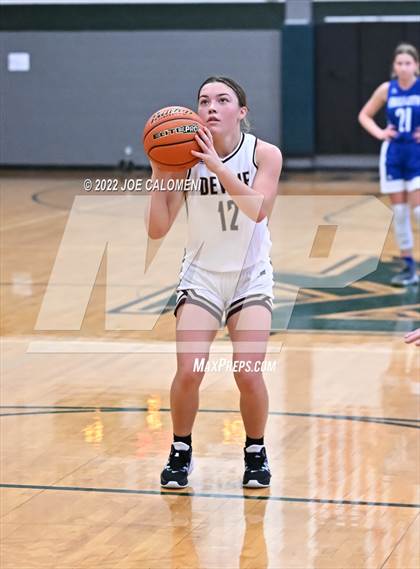 Thumbnail 2 in Devine vs Falls City (Marion Basketball Tournament) photogallery.
