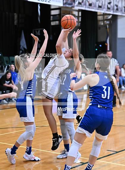 Thumbnail 3 in Devine vs Falls City (Marion Basketball Tournament) photogallery.