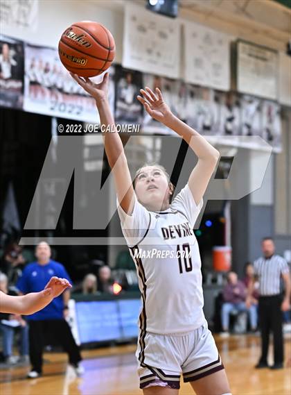 Thumbnail 3 in Devine vs Falls City (Marion Basketball Tournament) photogallery.