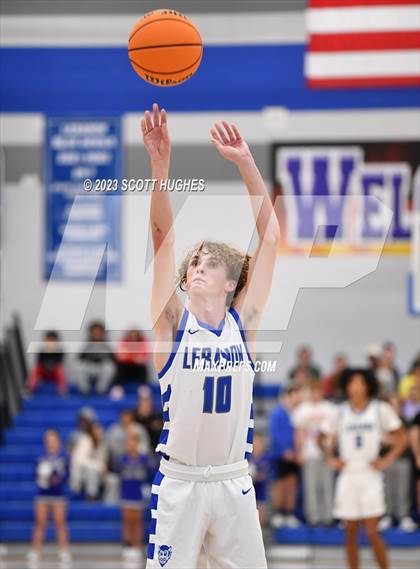 Thumbnail 2 in Ravenwood @ Lebanon photogallery.