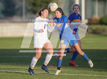 Thumbnail 1 in Lincoln vs. Atwater photogallery.