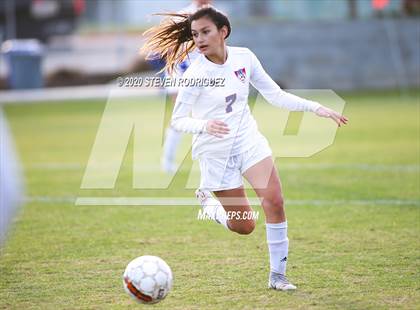 Thumbnail 1 in Lincoln vs. Atwater photogallery.