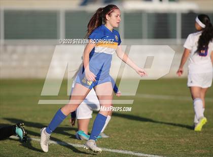 Thumbnail 3 in Lincoln vs. Atwater photogallery.