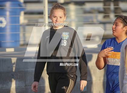 Thumbnail 3 in Lincoln vs. Atwater photogallery.