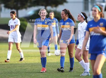 Thumbnail 1 in Lincoln vs. Atwater photogallery.