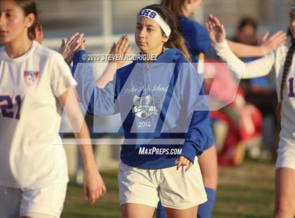 Thumbnail 1 in Lincoln vs. Atwater photogallery.