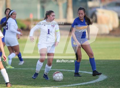 Thumbnail 2 in Lincoln vs. Atwater photogallery.