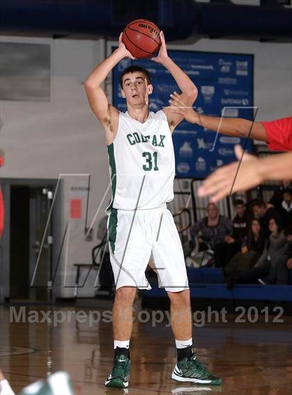 Thumbnail 2 in Chico vs. Colfax (Les Curry Invitational) photogallery.