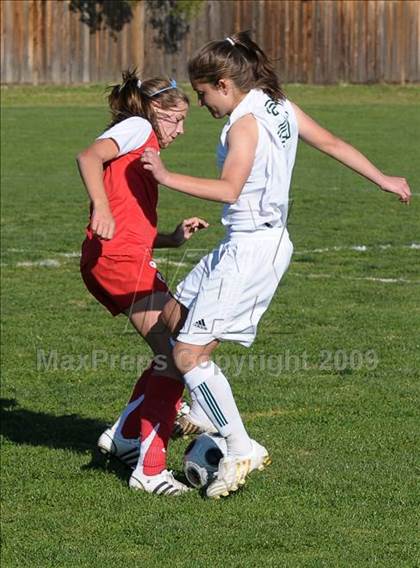 Thumbnail 2 in Mira Loma @ Rio Americano photogallery.