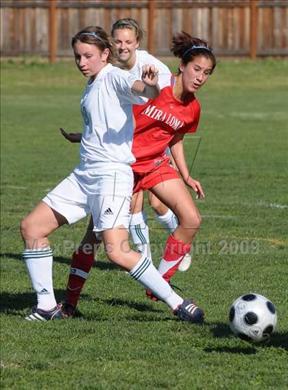 Thumbnail 3 in Mira Loma @ Rio Americano photogallery.