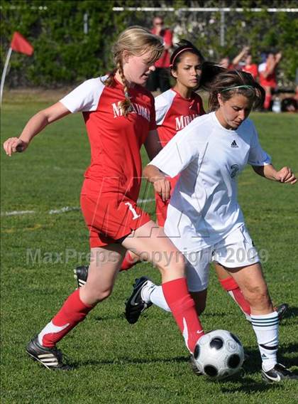 Thumbnail 2 in Mira Loma @ Rio Americano photogallery.
