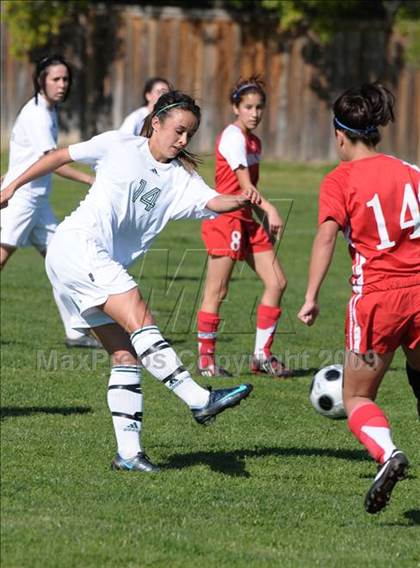 Thumbnail 2 in Mira Loma @ Rio Americano photogallery.