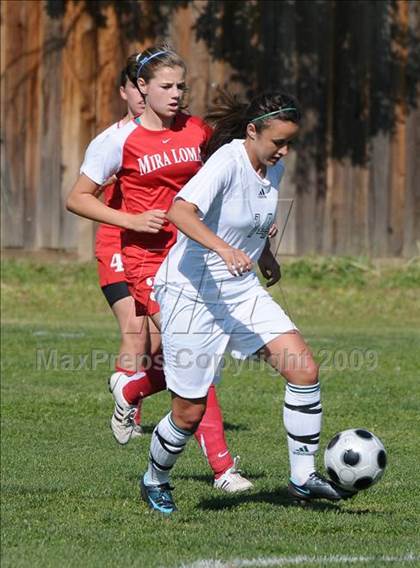 Thumbnail 2 in Mira Loma @ Rio Americano photogallery.