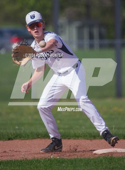 Thumbnail 2 in Brighton vs Churchville-Chili photogallery.