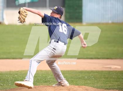 Thumbnail 1 in Oak Ridge @ Granite Bay photogallery.
