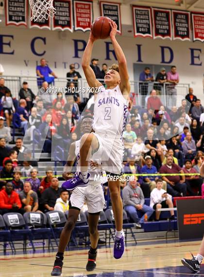Thumbnail 2 in St. Augustine vs. Helix (San Diego Tip-Off Challenge) photogallery.