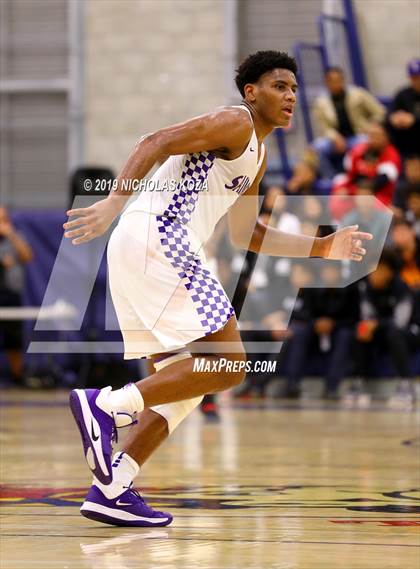 Thumbnail 3 in St. Augustine vs. Helix (San Diego Tip-Off Challenge) photogallery.