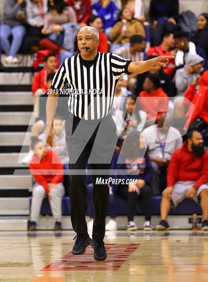 Thumbnail 1 in St. Augustine vs. Helix (San Diego Tip-Off Challenge) photogallery.