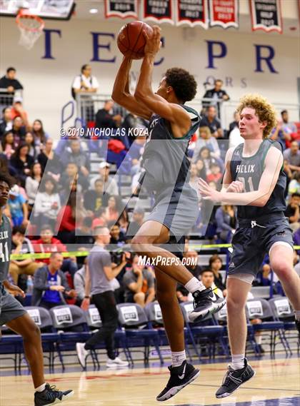 Thumbnail 3 in St. Augustine vs. Helix (San Diego Tip-Off Challenge) photogallery.
