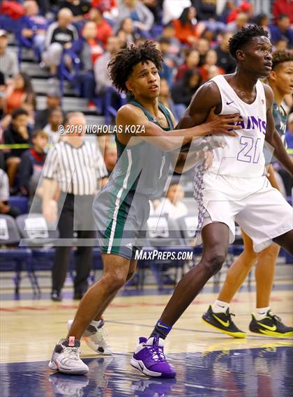 Thumbnail 2 in St. Augustine vs. Helix (San Diego Tip-Off Challenge) photogallery.