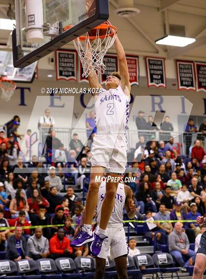 Thumbnail 2 in St. Augustine vs. Helix (San Diego Tip-Off Challenge) photogallery.