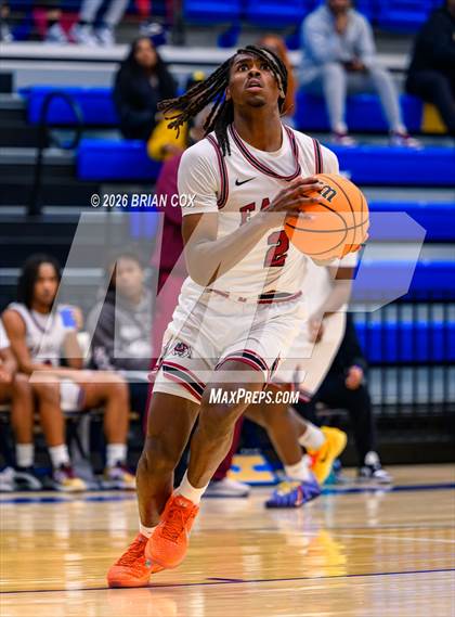 Thumbnail 1 in Earle vs. Vilonia photogallery.