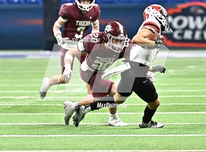 Thumbnail 2 in Dripping Springs vs Harlingen (UIL 6A Regional Quarterfinals) photogallery.
