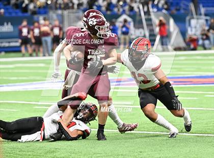Thumbnail 1 in Dripping Springs vs Harlingen (UIL 6A Regional Quarterfinals) photogallery.