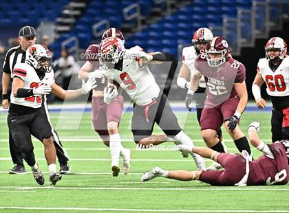 Thumbnail 1 in Dripping Springs vs Harlingen (UIL 6A Regional Quarterfinals) photogallery.
