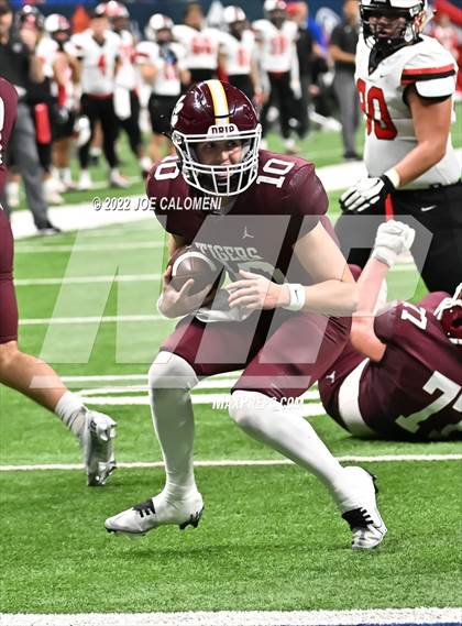 Thumbnail 2 in Dripping Springs vs Harlingen (UIL 6A Regional Quarterfinals) photogallery.
