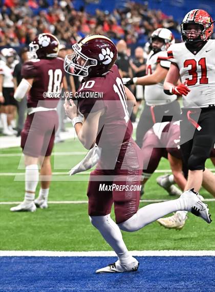Thumbnail 3 in Dripping Springs vs Harlingen (UIL 6A Regional Quarterfinals) photogallery.
