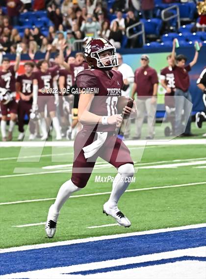 Thumbnail 3 in Dripping Springs vs Harlingen (UIL 6A Regional Quarterfinals) photogallery.