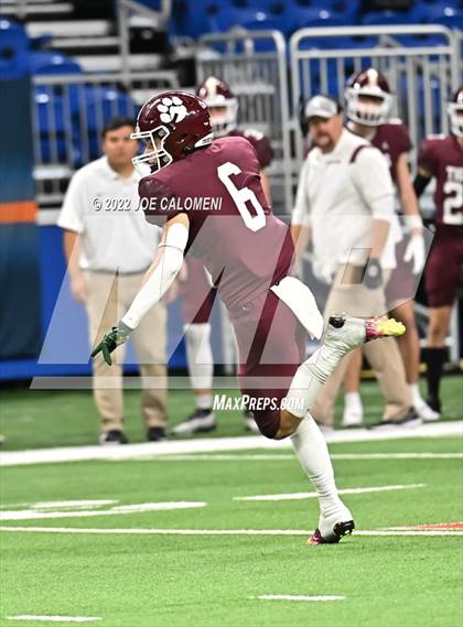 Thumbnail 2 in Dripping Springs vs Harlingen (UIL 6A Regional Quarterfinals) photogallery.