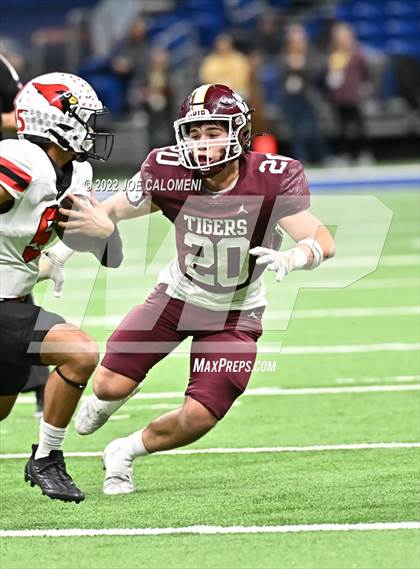 Thumbnail 1 in Dripping Springs vs Harlingen (UIL 6A Regional Quarterfinals) photogallery.